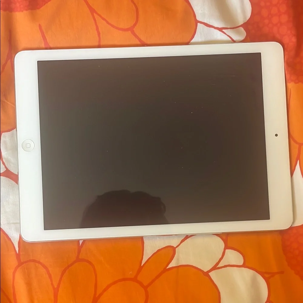 White Tablet
